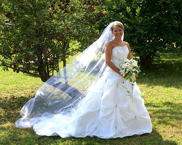 Romantic Images has Wedding Photography Packages
that allow the Bride to keep her negatives.